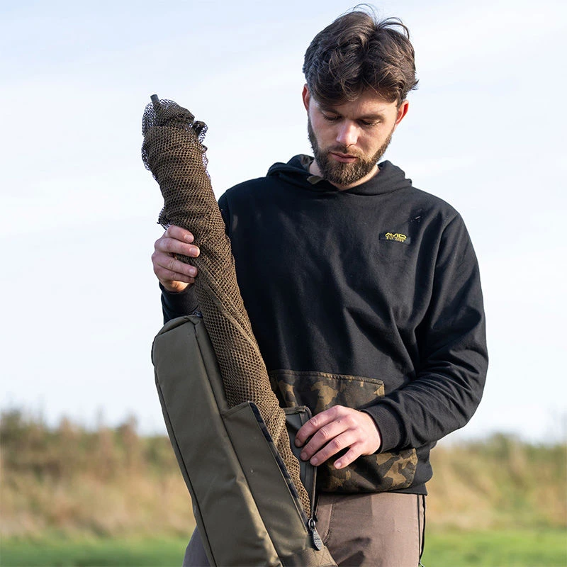 Avid Carp RVS 10ft Retractable Rod Bags